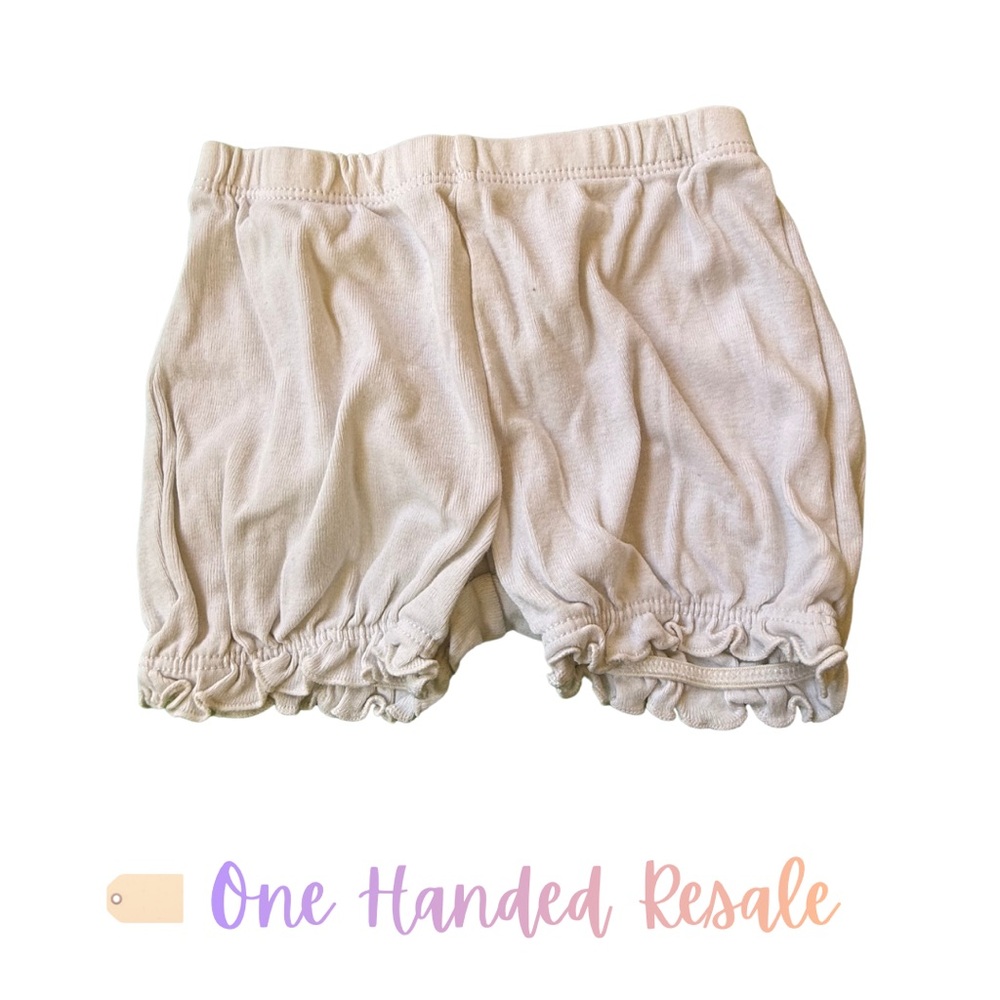 🐑 Carter's Kids White Baby Bloomer Shorts Ruffles Baby Girls 9M